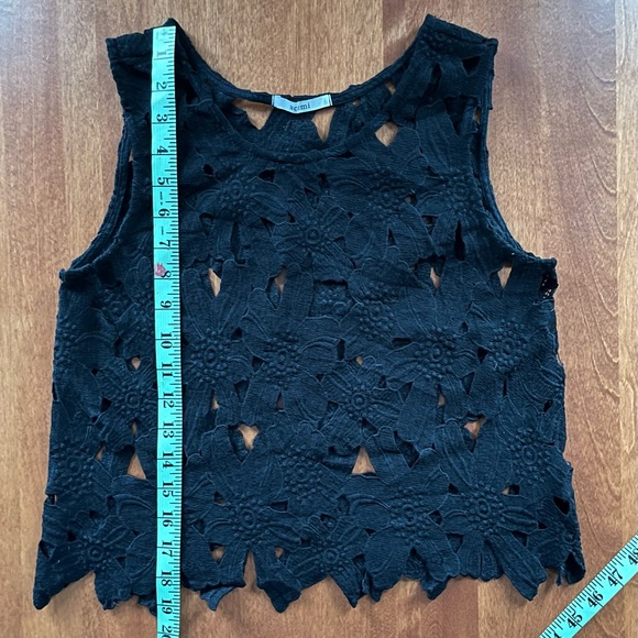 Textured Black Gothic Flower Top - Picture 6 of 10